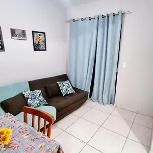 https://a-escassos-metros-da-praia-e-do-centrinho-recanto-do-mar.santa-catarina-brasil.com